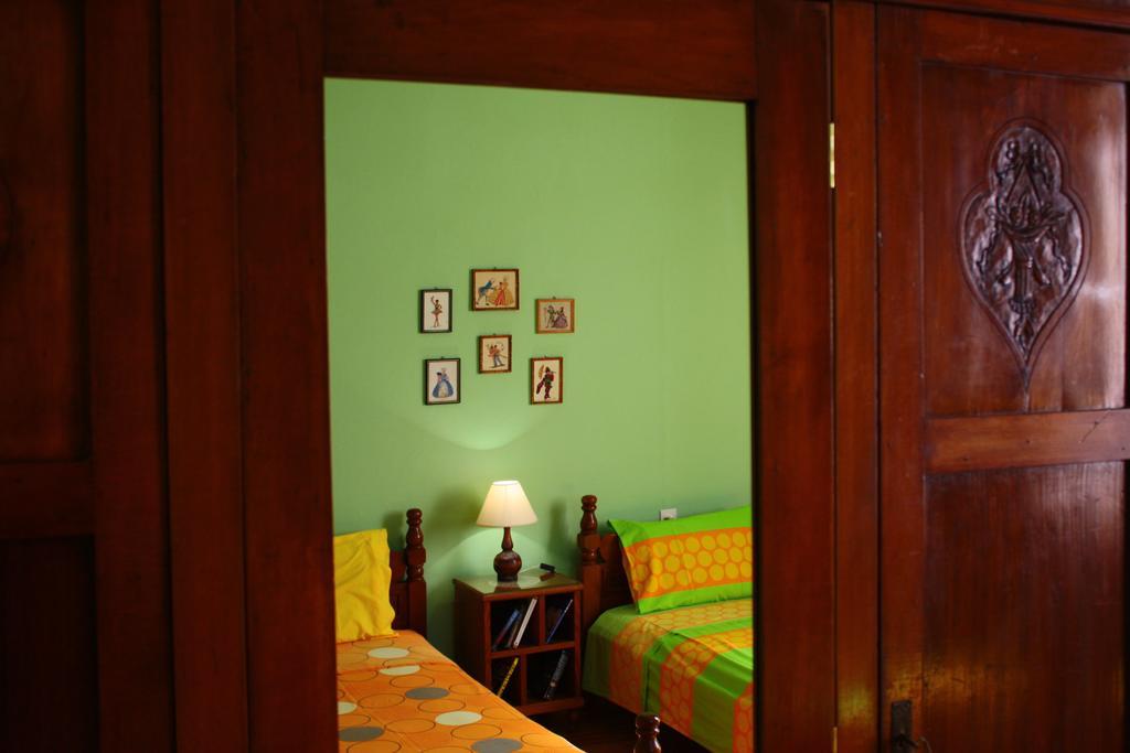 Kyra Vintage House Apartman Hriszí Aktí Haniá Kültér fotó